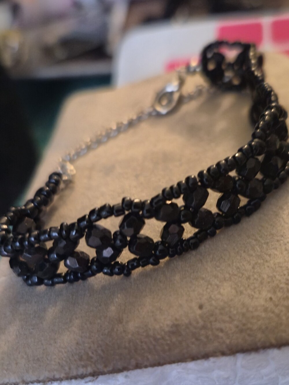 Elegant Flower Black Beaded Bracelet - Women's Girls Jewelry Adjustable